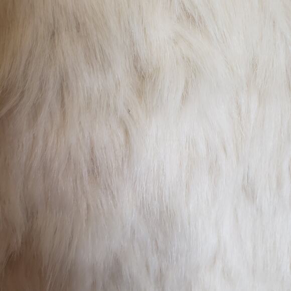 Jack ivory Scotlyn faux fur long open front vest size small - Picture 9 of 9